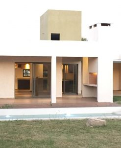 (codigo 709) HERMOSO CHALET EN BARRIO PRIVADO....EXCELENTE ENTORNO