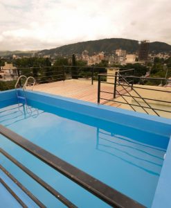 (cod. 299) VENTA EXCELENTE DEPARTAMENTO CON BALCON A LA CALLE A 2 CUADRAS DEL PUENTE CENTRAL