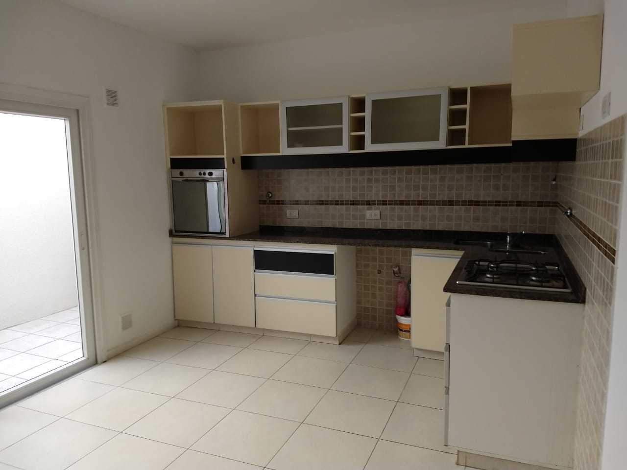 WhatsApp Image 2018-12-04 at 10.57.21 (3)