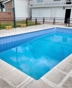 (codigo 15) HERMOSO CHALET A 2 CUADRAS DEL RIO ALARMA CAPACIDAD 6-7 PERSONAS