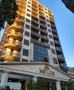 (codigo 311) EXCELENTE DEPARTAMENTO A 2 CUADRAS DEL PLENO CENTRO CON VISTA A LAS SIERRAS