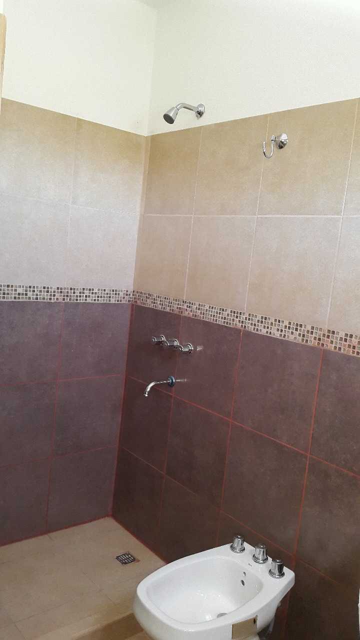 1b84065d-8f39-4fd7-8261-5ff50636fad5_1