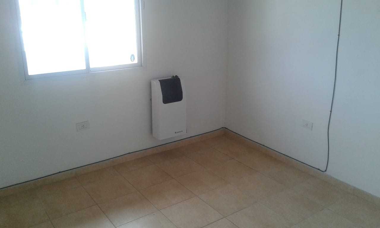 31ff741f-b50b-4b6e-8b4b-a4c5854c75a8_1