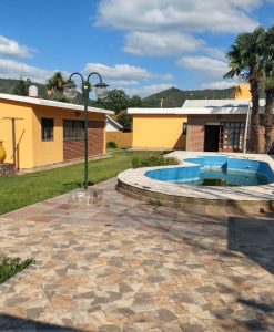 (codigo 603) VENDO HERMOSO CHALET EN BARRIO RESIDENCIAL CERCANO AVENIDA CARCANO